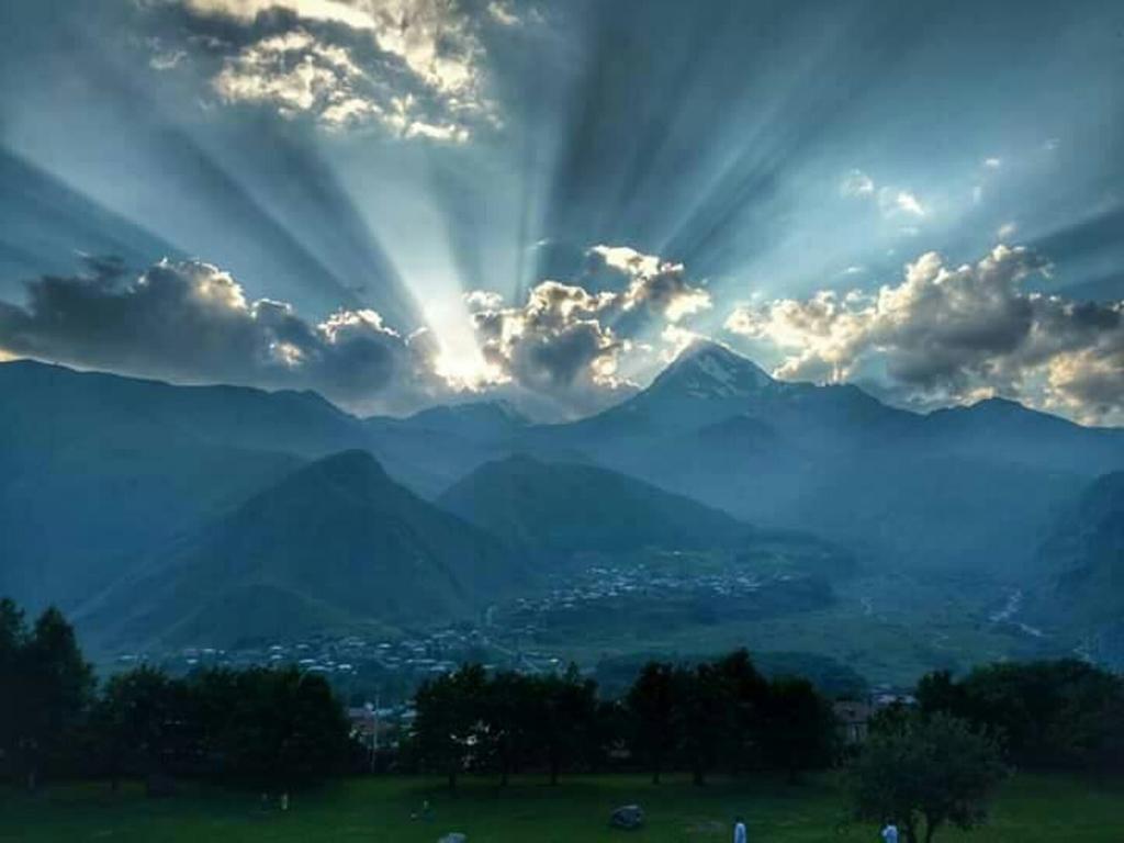 Max Hotel Gogi Alibegashvili Kazbegi Exterior foto